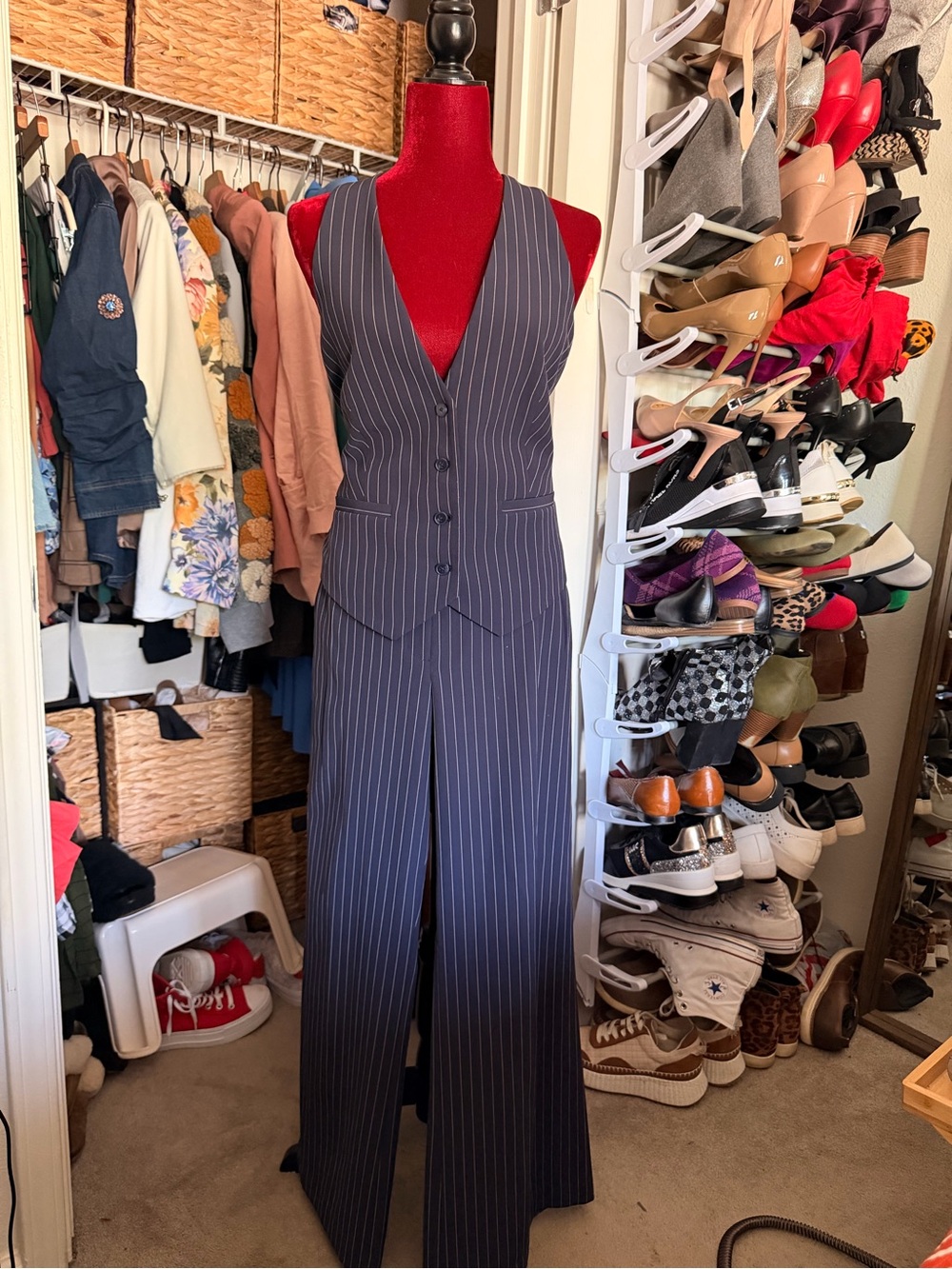 Express Navy Pinstripe Vest and Wide-Leg Pantsuit - Picture 2 of 9